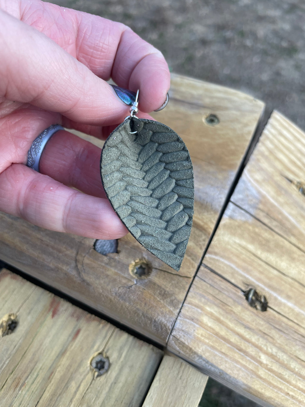 Olive Pinched Teardrops